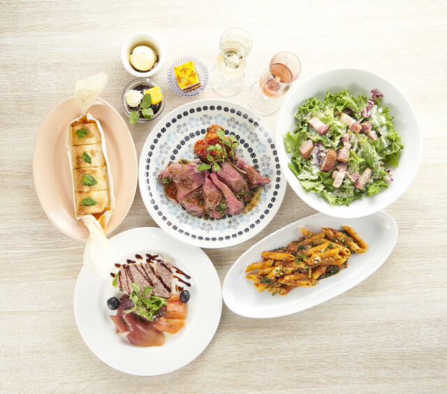 common cafe 新宿東口店