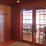 オールデイダイニング カルイザワグリル - 店舗入り口付近