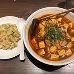 Fuyou Ma-Bo Men - 芙蓉麻婆麺（730円＋税）＋半チャーハン定食（230円＋税）