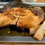 大衆割烹 三州屋 - でかいメロ