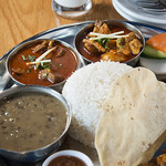 ネパール 民族料理 マダル 西蒲田駅前店