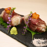 Grilled domestic beef Sushi (two pieces)