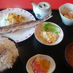 お食事処　大潮 - 日替り(焼き魚)定食500円