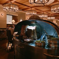 ロウリーズ・ザ・プライムリブ 恵比寿ガーデンプレイス店 - 