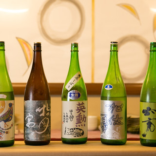 Enjoy our signature dishes along with Kyoto's local sake.