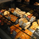 ル・プチメック - 土曜１３時過ぎ　種類が豊富