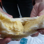 アゲハ　クラッシック - カスタードクリームベーグル　フィリングたっぷり