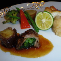 大阪なだ万 - 肉料理。この辺りはフレンチのテーストが強い