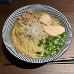 旬菜麺屋 雅流 - 鶏そば（大）…830円(税込)