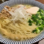 旬菜麺屋 雅流 - 鶏そば（大）…830円(税込)
