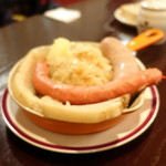 アベス - 自家製ソーセージのシュークルート2,900円