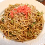 立ち飲み へ - 焼きそば