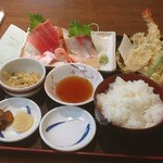 市場食堂 - スペシャル定食