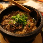 串ロック - 【牛すじの煮込み】にんにくと出汁でトロトロに煮込んだ和牛のスジが絶品！