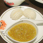 紫玉蘭 - 蟹味噌と饅頭