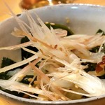 浅草じゅうろく - 酢の物、食べている途中で写真を撮っなので本来の形が崩れ申し訳ありません