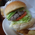 パントリー コヨーテ - アボガドバーガー