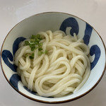 三嶋製麺所 - 温かい・小。140円
