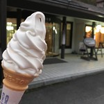 加茂七茶屋 - 豆乳ソフトクリーム　300円