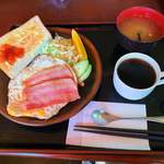 軽食 喫茶 和泉 - ベーコンモーニング