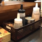 自家製麺 No11 - 卓上のいろいろ