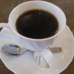Kafe Resuto Akai Yane - コーヒー