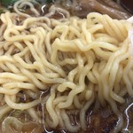 Deiri Yamazaki - 中細縮れ麺　かなり量が多いです