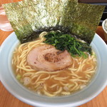 相南家 - 料理写真:ラーメン 700円