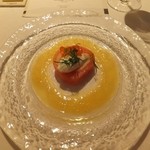 オザミトーキョー - アミューズ　海鮮のサーモン巻き