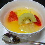 つる幸 - フルーツのゼリー寄せ（椅子席ミニコース）