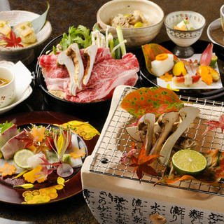 築地直送の天然国産魚、日本の伝統野菜等、旬の食材をご用意!