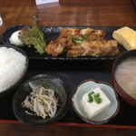 Genki tei - 豚蒲焼き定食 上