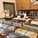 荒井商店 - 内観