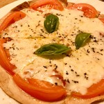 ポチャン湖 - トマトとバジル