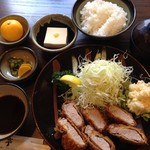 とんかつとん亭 - 