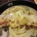うどん 丸香 - ちくわ天を乗せてみました♪♪