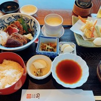 土佐料理 司 阪急グランドビル店 - 和定食(並)カツオたたき5貫