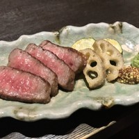 和酒和食 恵比寿 黒帯 - 和酒和食 恵比寿 黒帯(東京都渋谷区恵比寿西)赤城和牛 霜降り 炭火焼き 2,800円