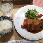 洋食屋 ふじ家 - 