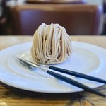 パティスリー・パリセヴェイユ - モンブラン（720円）税込