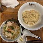 麺屋 猪一 離れ - (限定)すだち生絞り 京のもち豚 鬼みぞれつけそば 1,200円