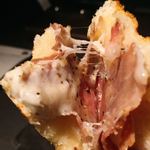 パブアンドバー ピック - パニーニのチーズの粘り気