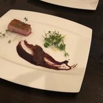 オステリア カステリーナ - ハンガリー産　鴨のローストフランボワーズソース・無花果コンポート添え