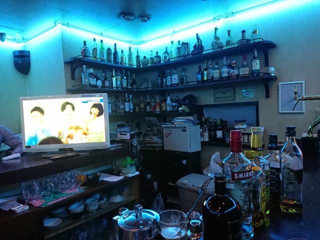 クラブオビワンラッキーズプレイス - 元町・中華街/バー | 食べログ