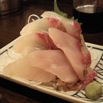 金町製麺 - '12/03/01 神奈川県産 寒ボラの刺身（380円）