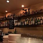 バール ブトン - 店内