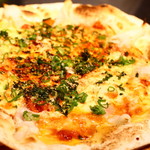 Korean-style rice cake and kimchi PIZZA