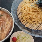 しなそば家 - 豚つけ麺手(打ち麺)¥880