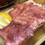 江古田ホルモン - 牛タン　分厚いです〜