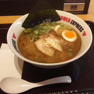 イップウドウ ラーメン エクスプレス_0